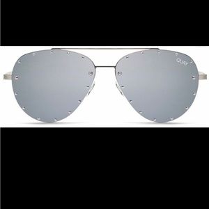 Quay x Jaclyn Hill - Roxanne Silver